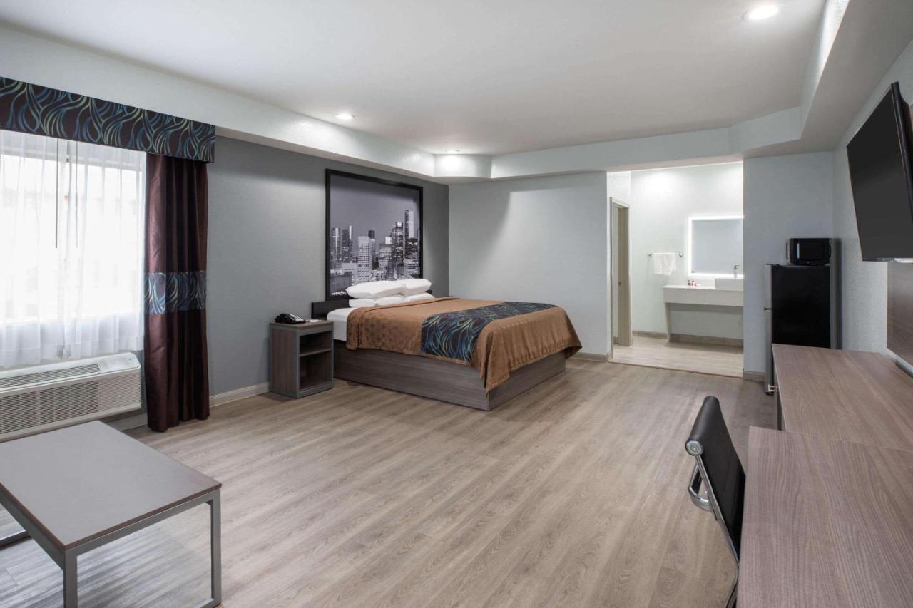 Super 8 By Wyndham Humble Houston Fallcreek Eksteriør bilde